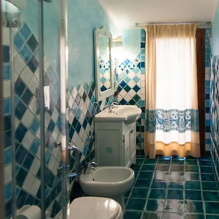 Alojamento de Acomodação e Pequeno-almoço Sa Reposada 3*